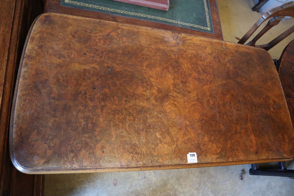 A Victorian burr walnut library table, 121 x 60cm